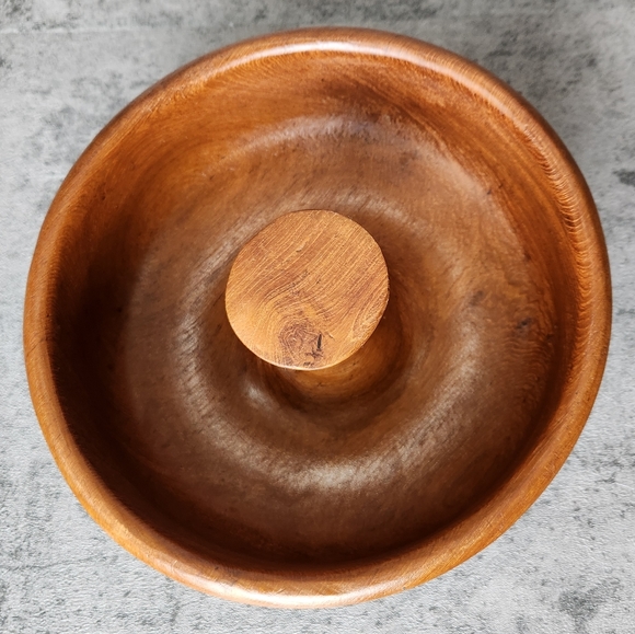 Vintage 1970s handcarved Thailand solid teak nut snack bowl retro lightweight - Picture 5 of 5